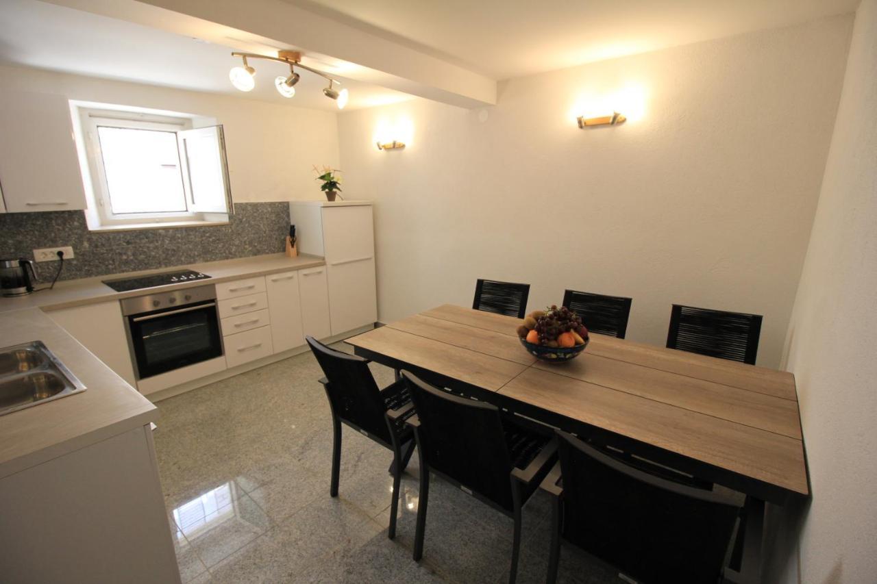 Town House In The Centre Of Historic Trogir Villa ภายนอก รูปภาพ