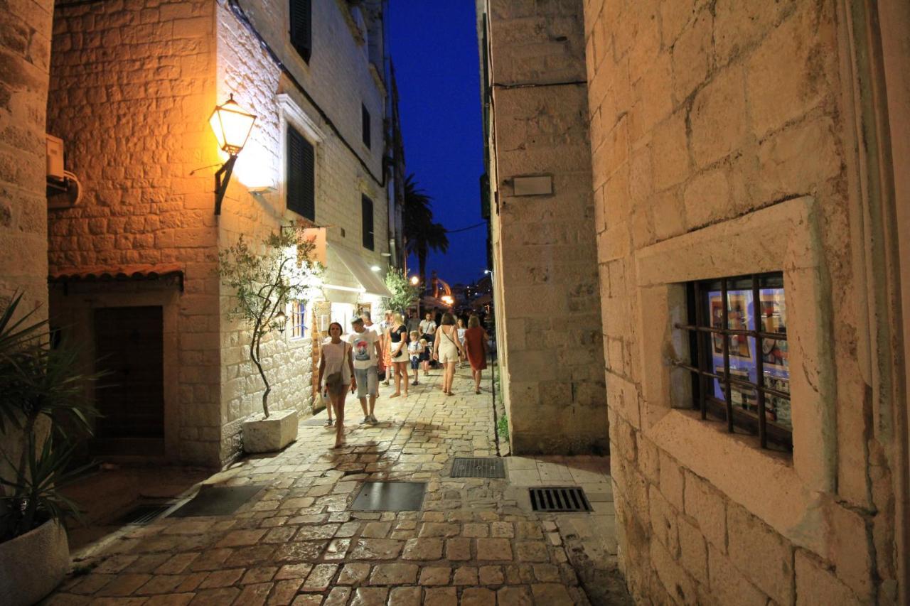 Town House In The Centre Of Historic Trogir Villa ภายนอก รูปภาพ