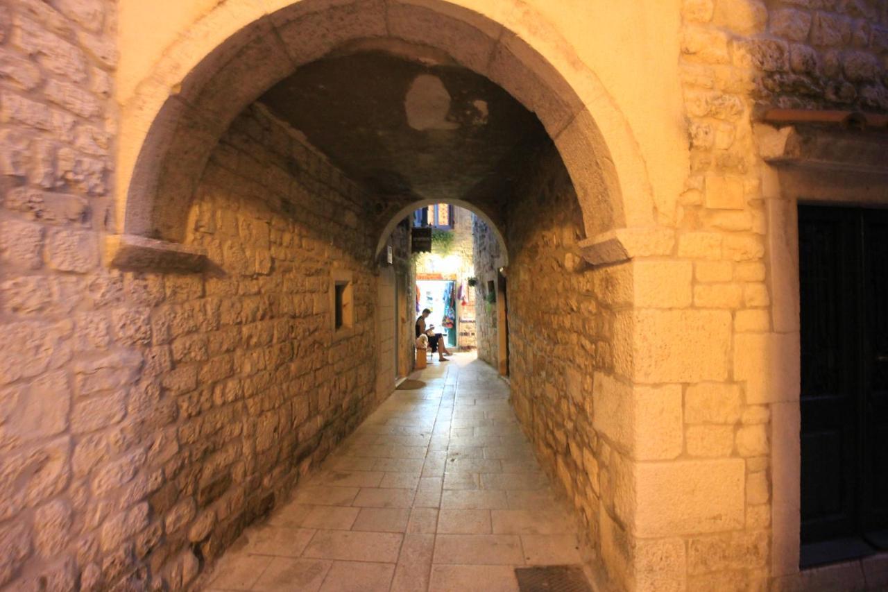 Town House In The Centre Of Historic Trogir Villa ภายนอก รูปภาพ